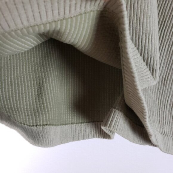 Athleta Recharge Ribbed Tank Top Olive/ Sage Green size M Athleisure Minimalist - Picture 8 of 11